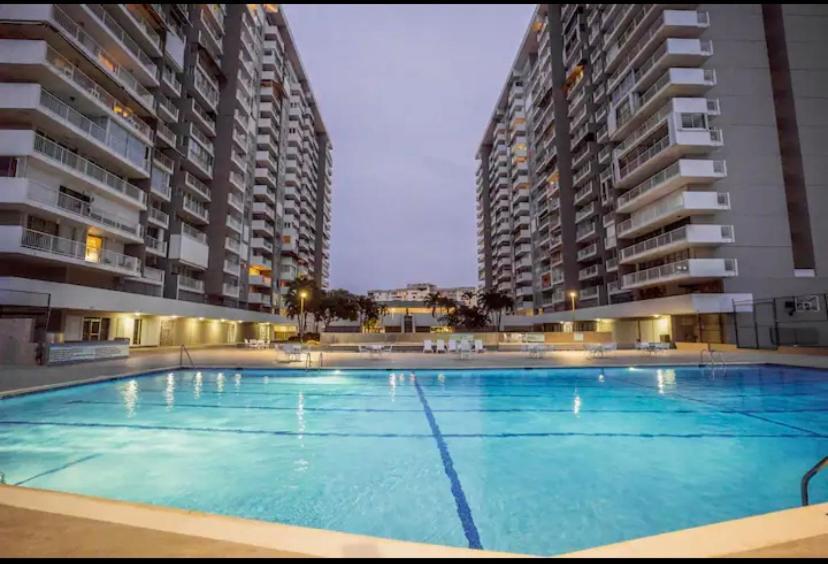 Ocean View Apt On Isla Verde In A 14Th Floor ซานฮวน ภายนอก รูปภาพ