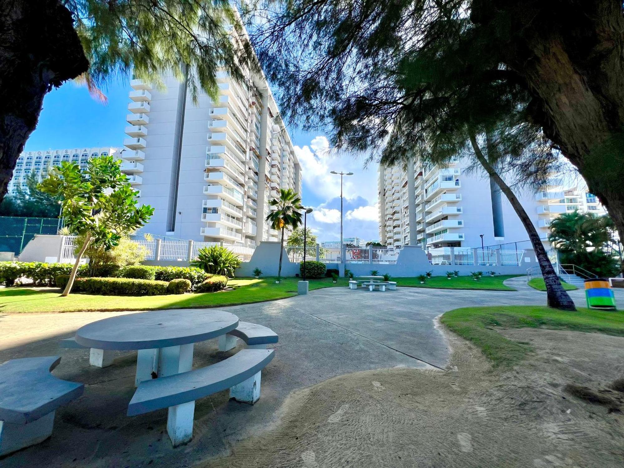 Ocean View Apt On Isla Verde In A 14Th Floor ซานฮวน ภายนอก รูปภาพ