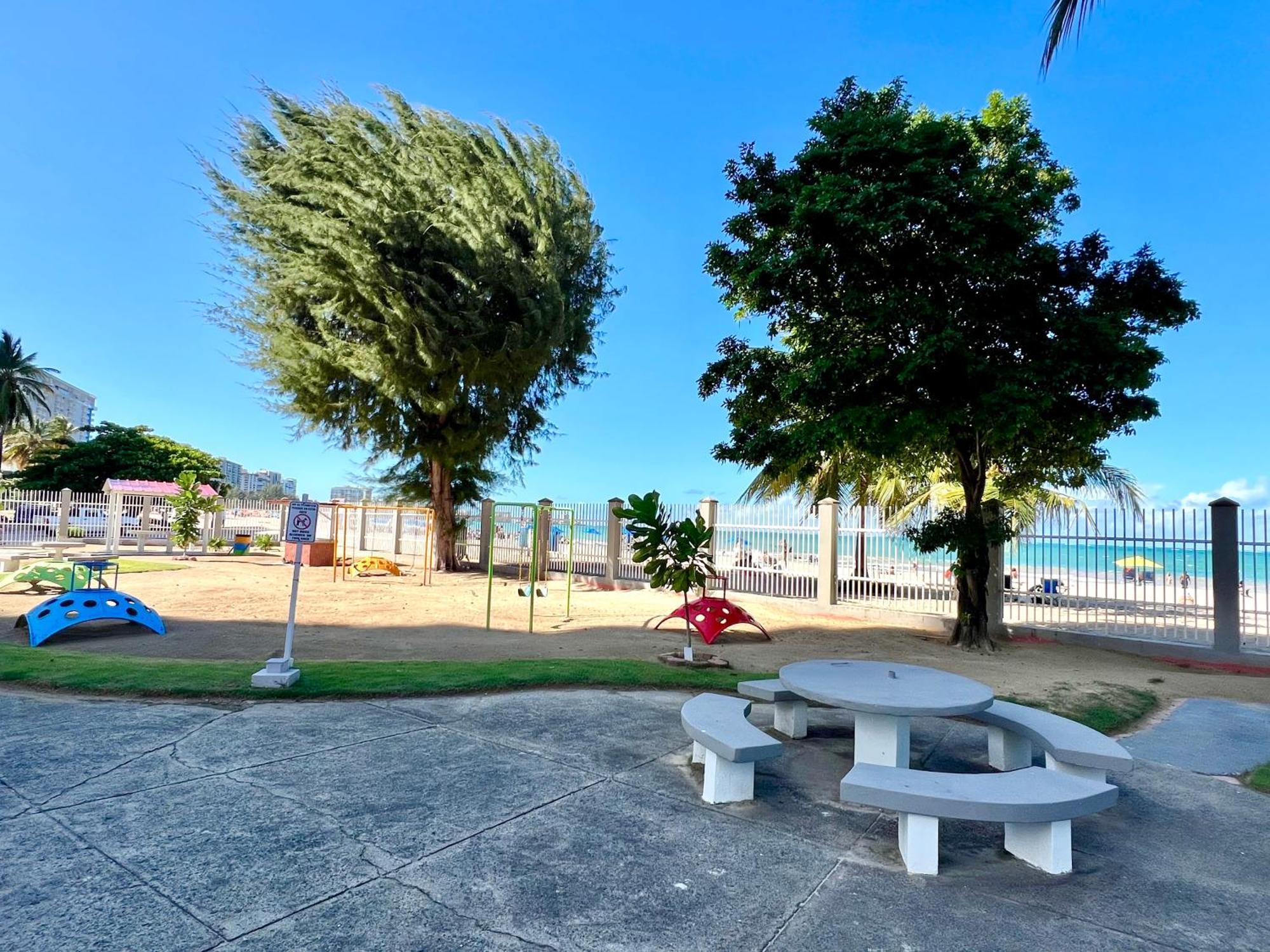 Ocean View Apt On Isla Verde In A 14Th Floor ซานฮวน ภายนอก รูปภาพ